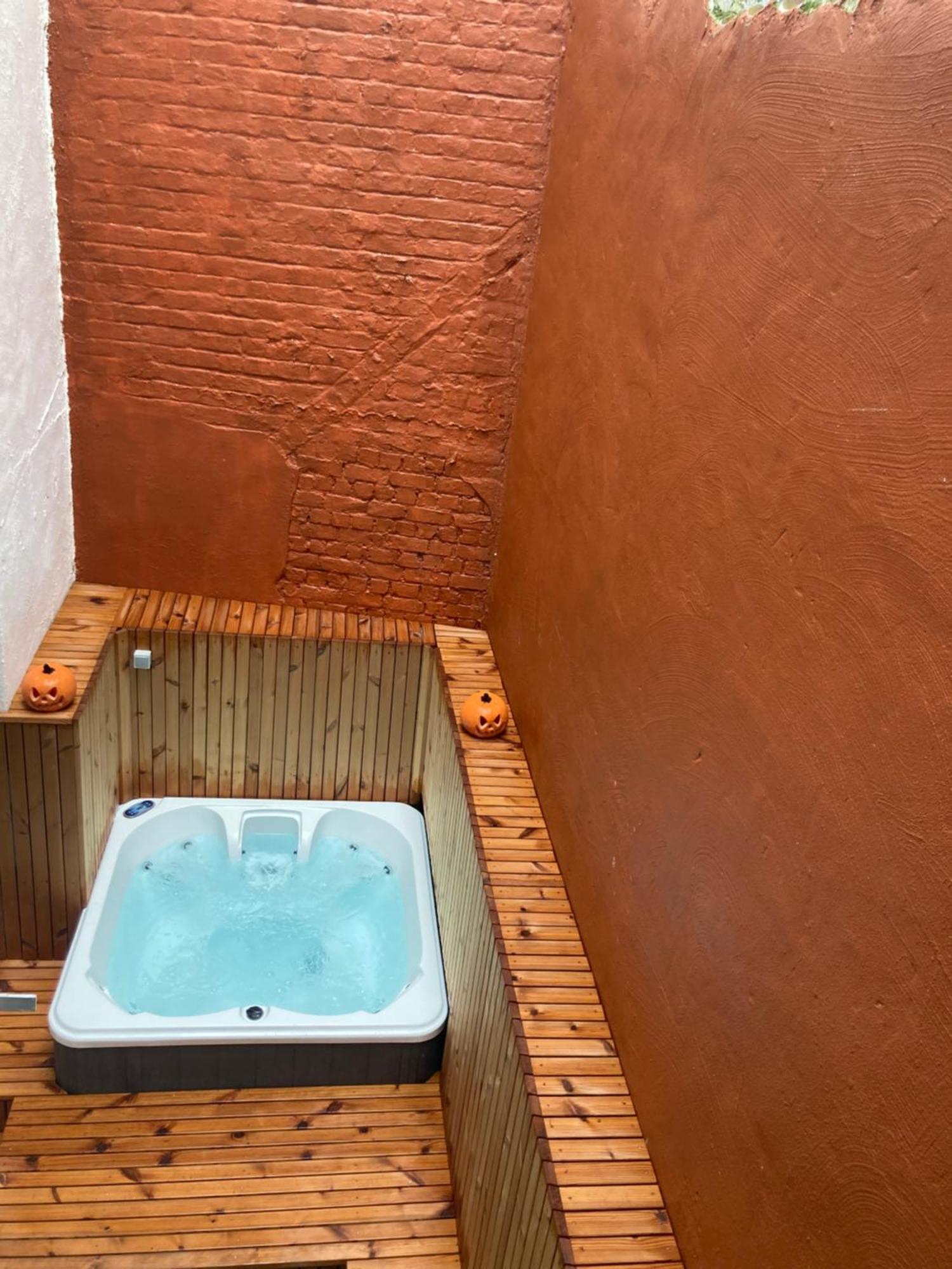 Maison Martha - Sauna En Jacuzzi - 12 Personen Oostende Eksteriør billede